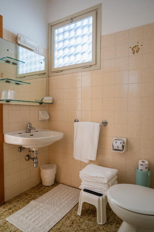 Hotel Happy Милано Мартима Екстериор снимка